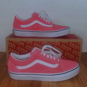pink Vans
